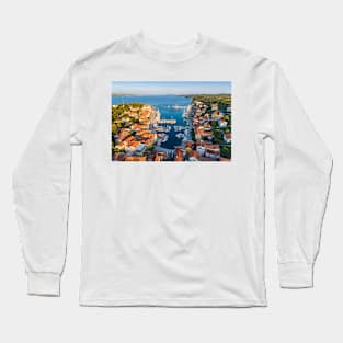 Sali Long Sleeve T-Shirt